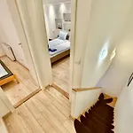 R8 Free Parking For One Car Apartamento Budapest