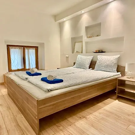 R8 Free Parking For One Car Apartamento *